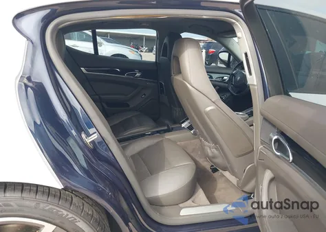 2015 Porsche Panamera 4 z USA, uszkodzony, nr VIN WP0AA2A73FL006133